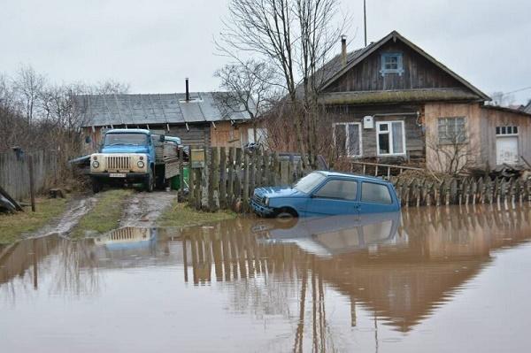 а на селе жить весело